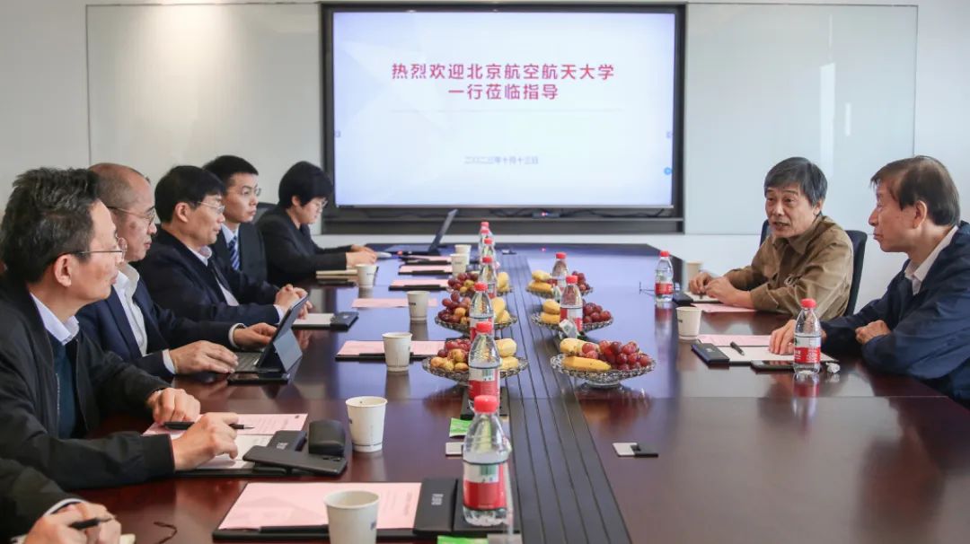 北京航空航天大學(xué)現(xiàn)代技術(shù)研究所所長(zhǎng)劉雪田、機(jī)械工程及自動(dòng)化學(xué)院教授王之櫟蒞臨蒲瑞公司調(diào)研指導(dǎo)